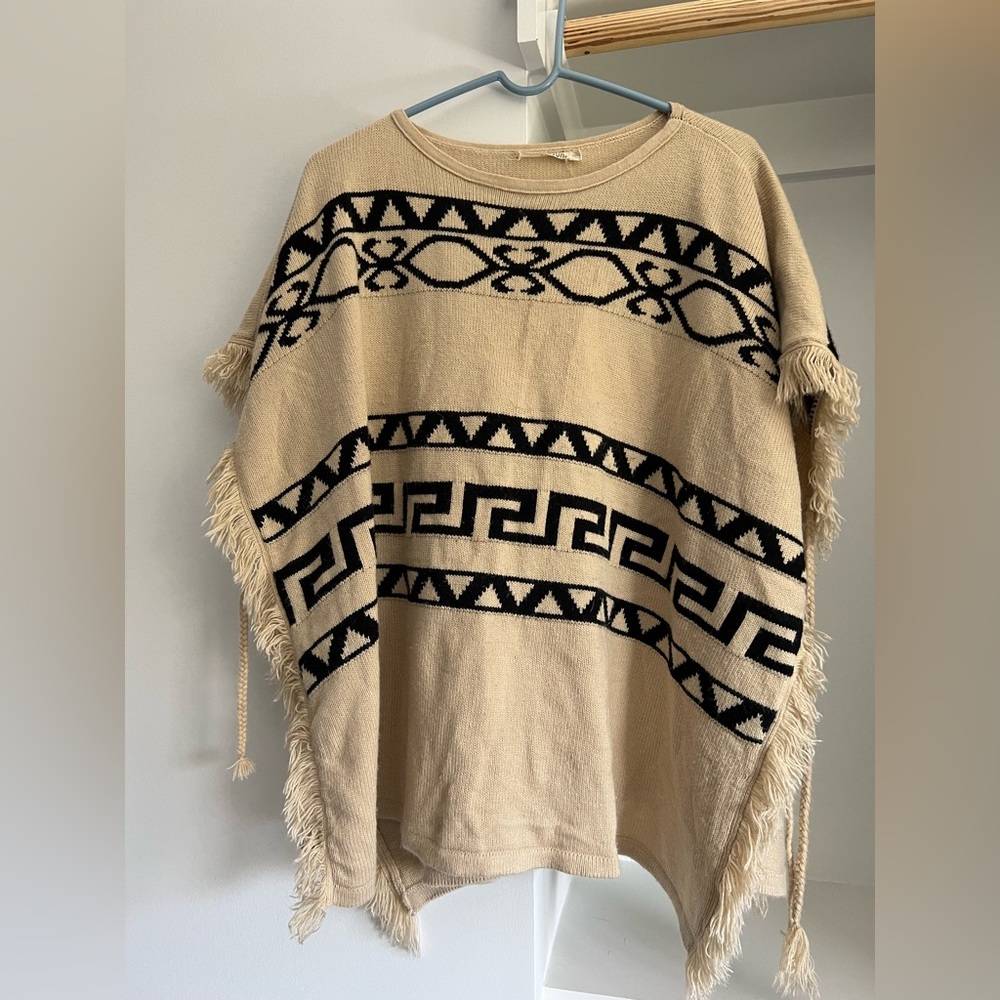 Sweater poncho